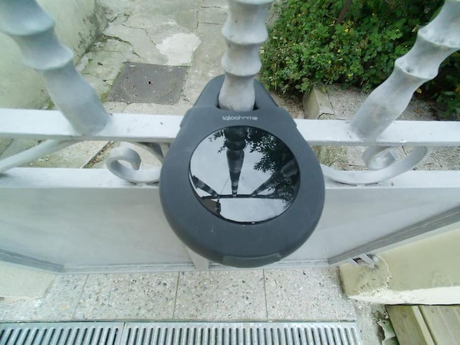 *Douceur Des Tropiques*Parisis Apartment Argenteuil Exterior photo
